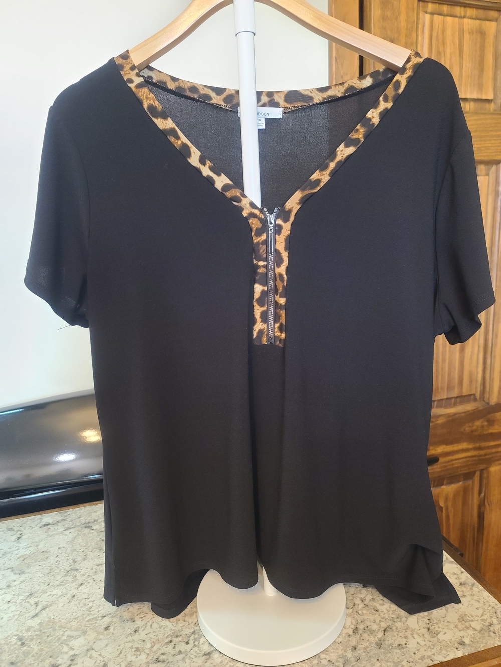89th & Madison Black Short Sleeve Top with Leopard Trim 1X